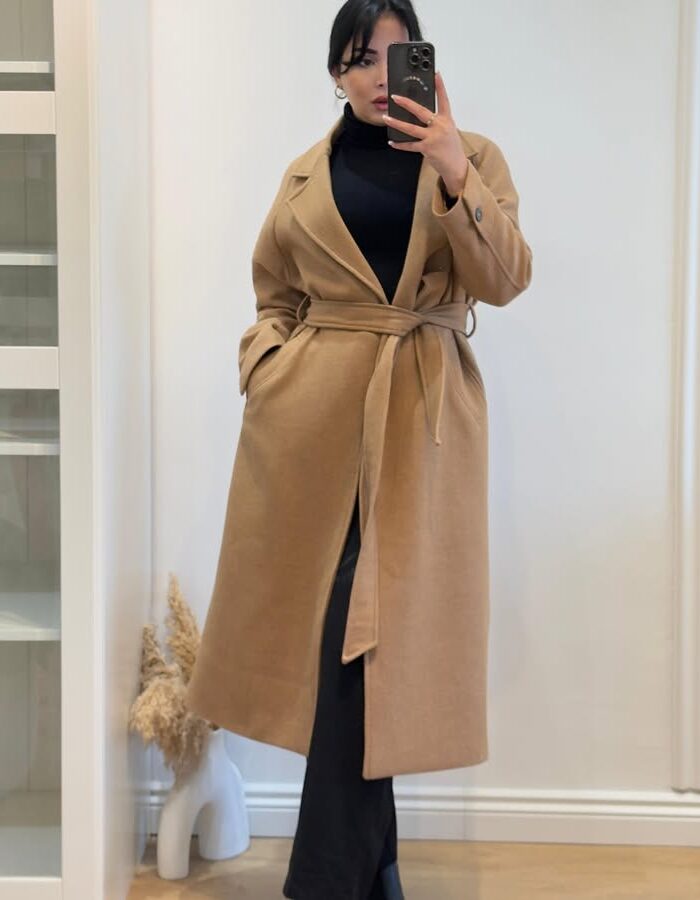 Print Butterfly Sleeve Blouse