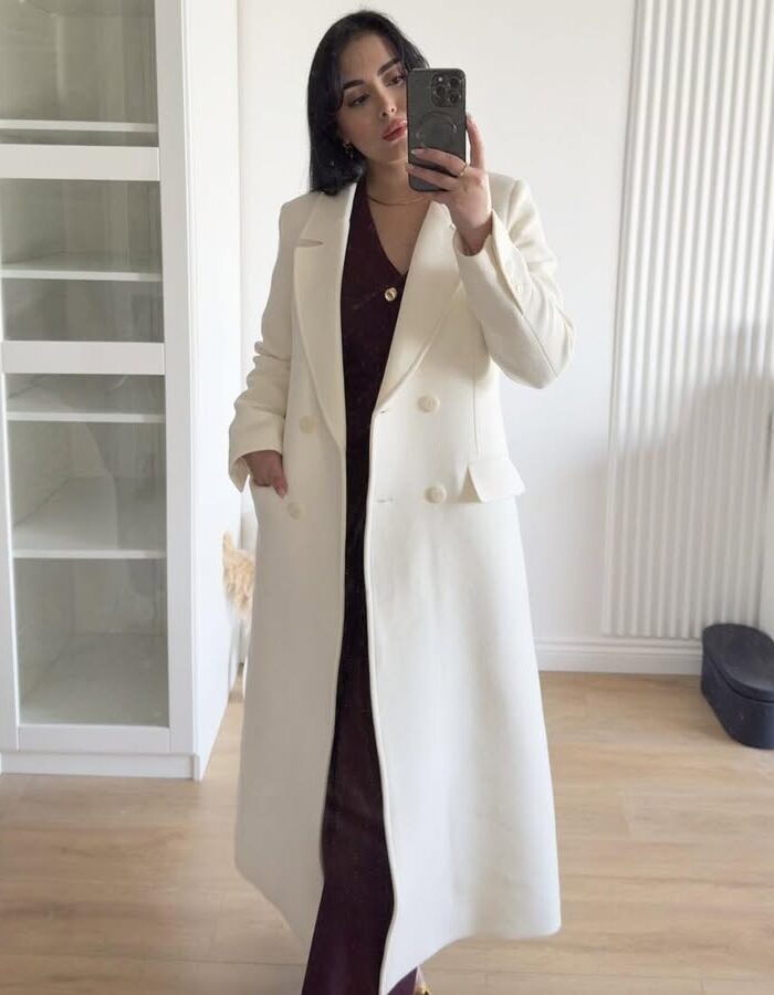 Shoulder Sweater & Knit Pants